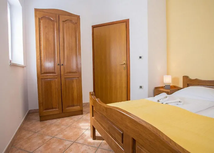 Lovely In With Wifi Διαμέρισμα