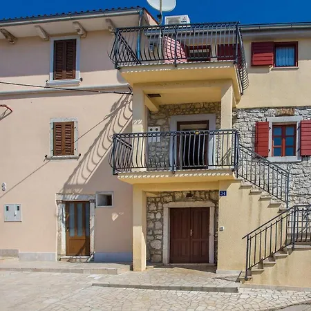 2 Bedroom Gorgeous In