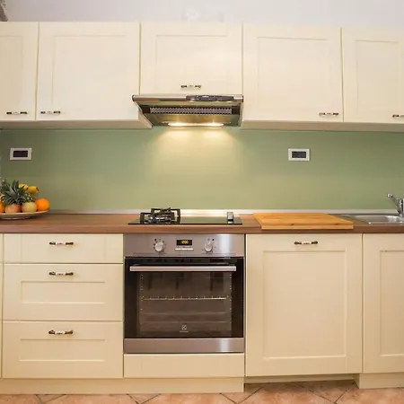2 Bedroom Gorgeous In