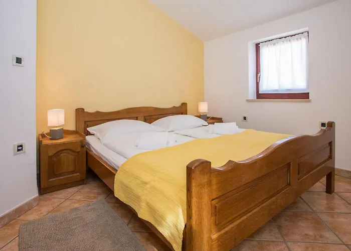 Lovely In With Wifi Appartamento Porec