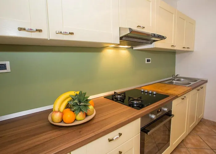 Lovely In With Wifi Διαμέρισμα Πόρετς